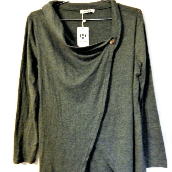 NWT Mossy Green Hitelle Crisscross Front Tunic Top Size LARGE - Picture 1 of 4